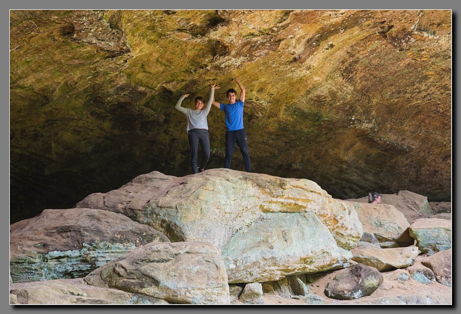 Kenz_Cam_holding up cave